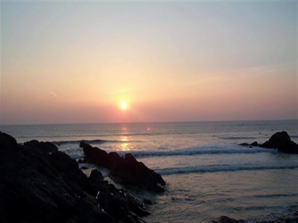 Sunrise Guest House Bude Exteriör bild